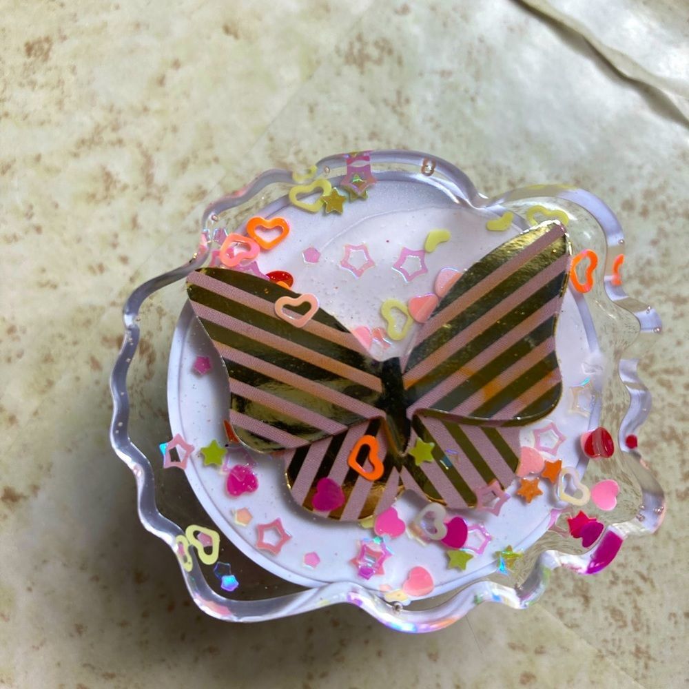 Pink & gold butterfly phone grip
